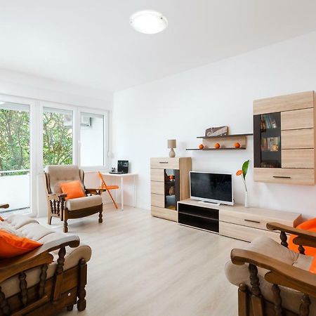 Botun Apartman Free Parking Pula Zewnętrze zdjęcie