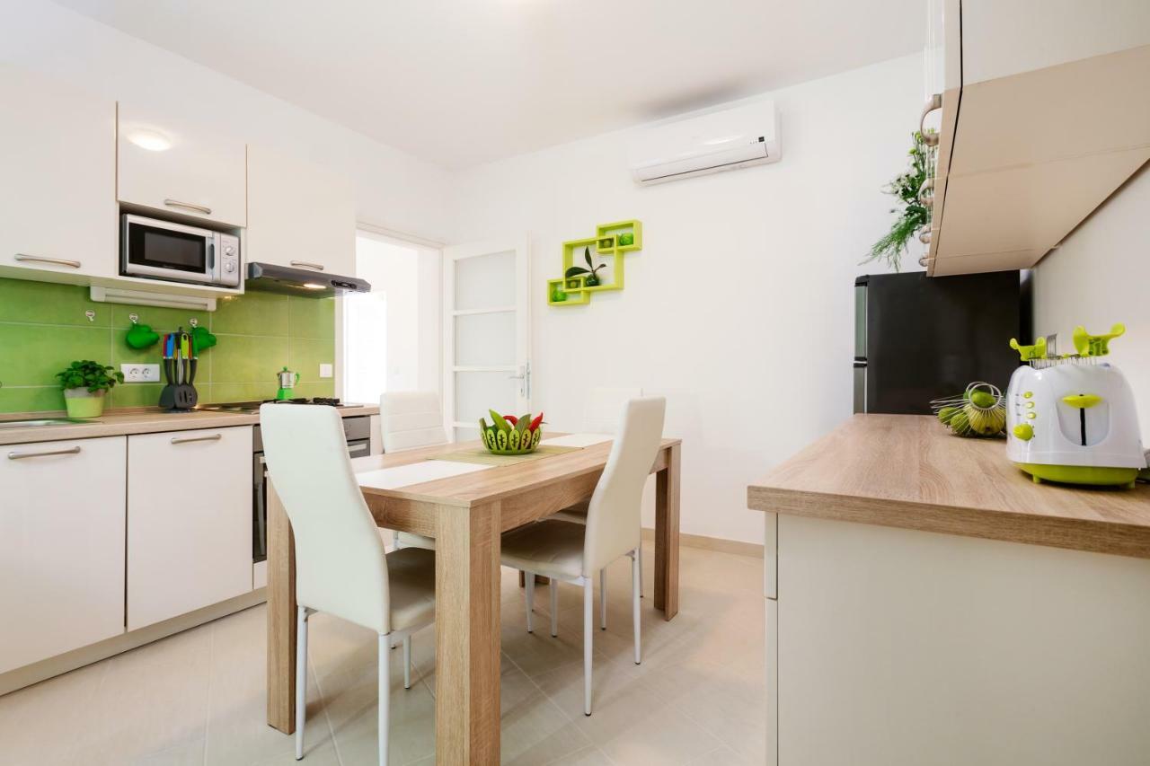 Botun Apartman Free Parking Pula Zewnętrze zdjęcie