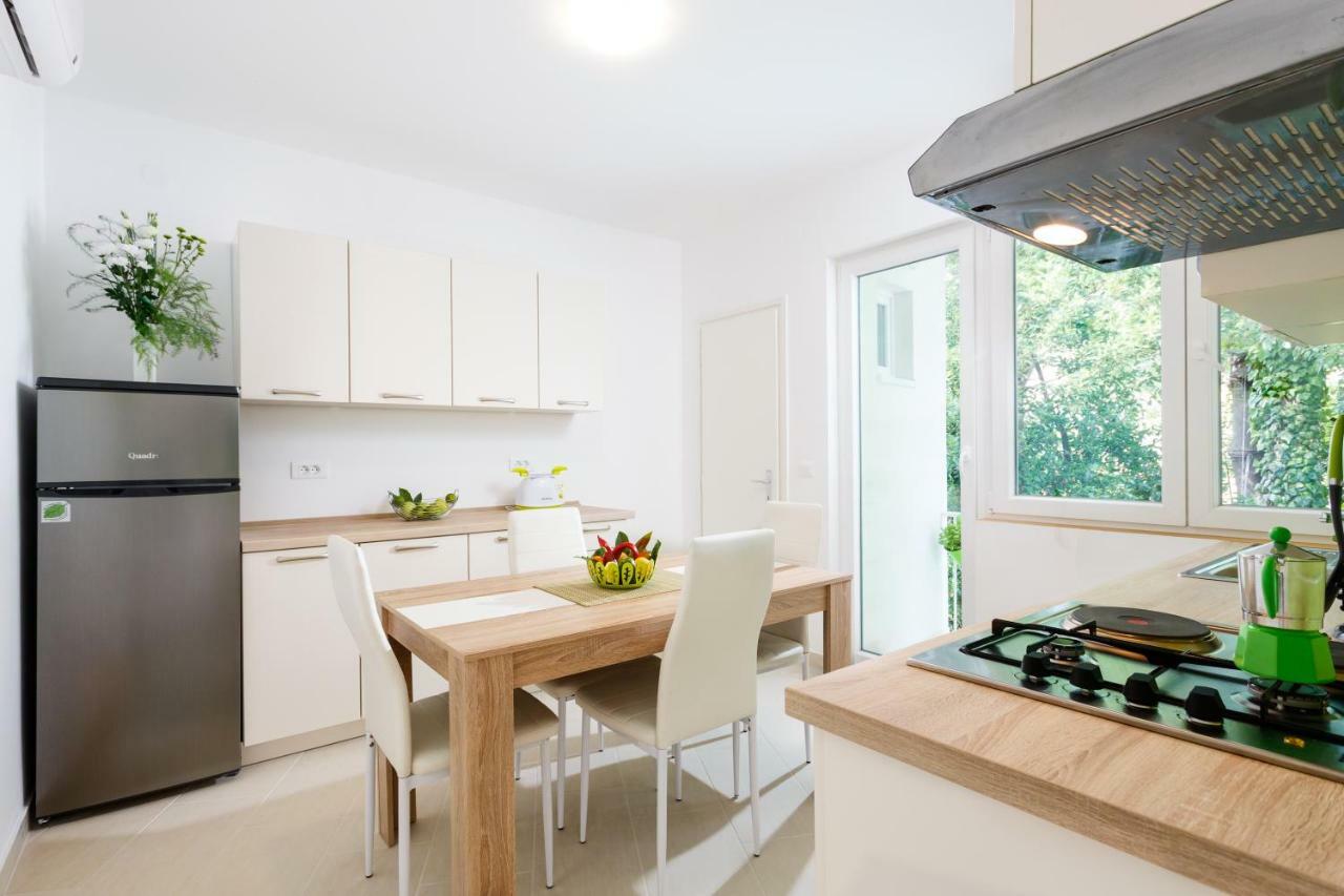 Botun Apartman Free Parking Pula Zewnętrze zdjęcie